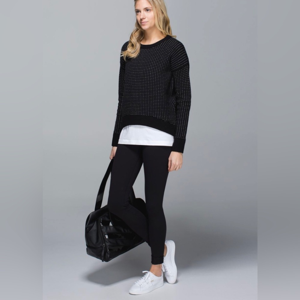 Lululemon Yogi merino wool polka dot sweater zippy size S/M price firm